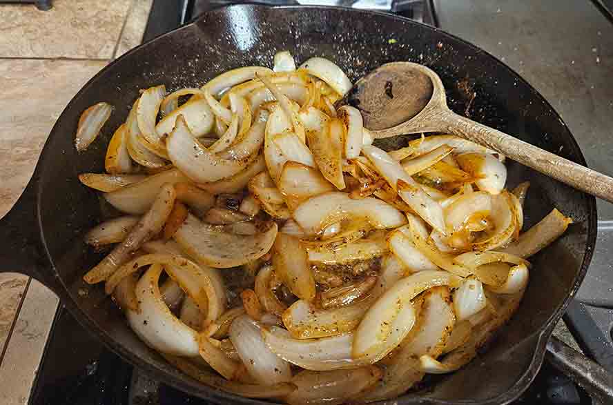 Frying the onions. 